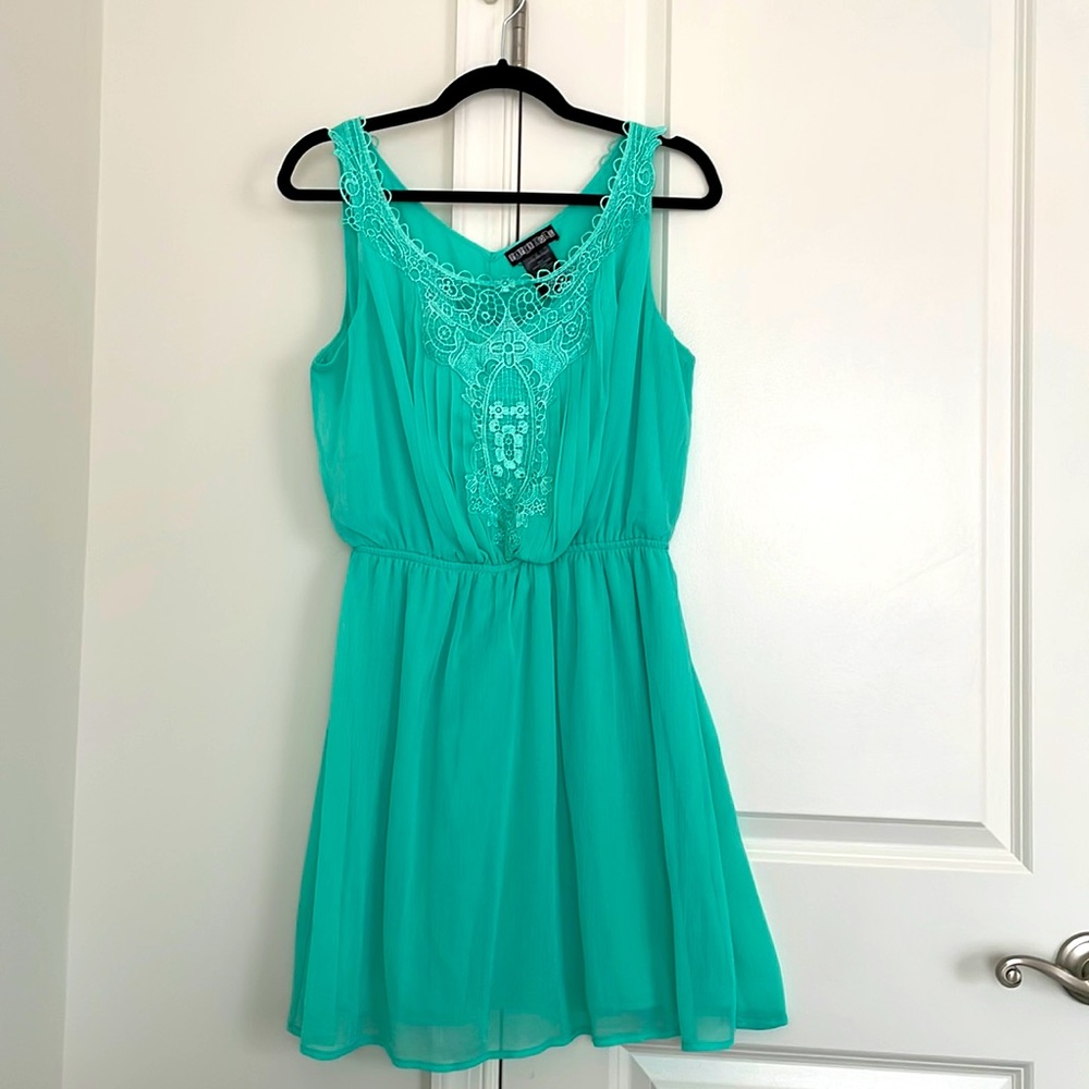 Paper doll Women’s cocktail dress